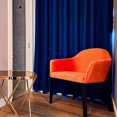 Cinematique Πανσιόν