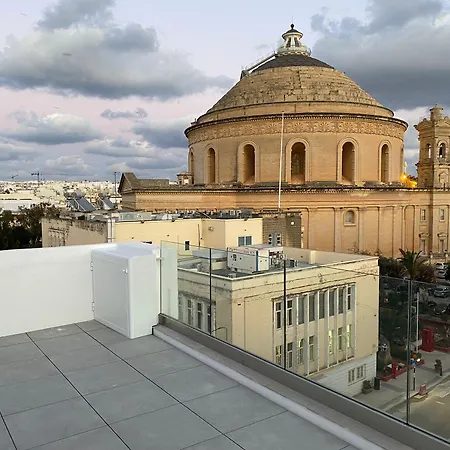 Cinematique Πανσιόν Mosta