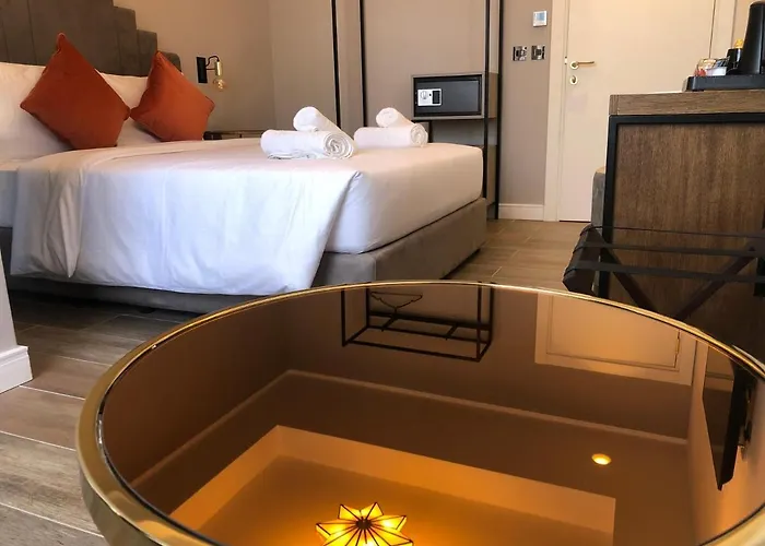 Cinematique Πανσιόν