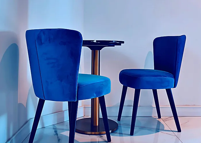 Πανσιόν Cinematique 4*