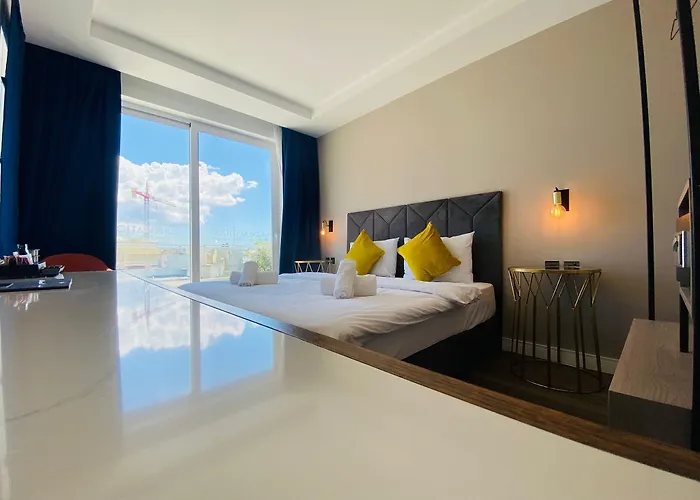 Cinematique Πανσιόν Mosta